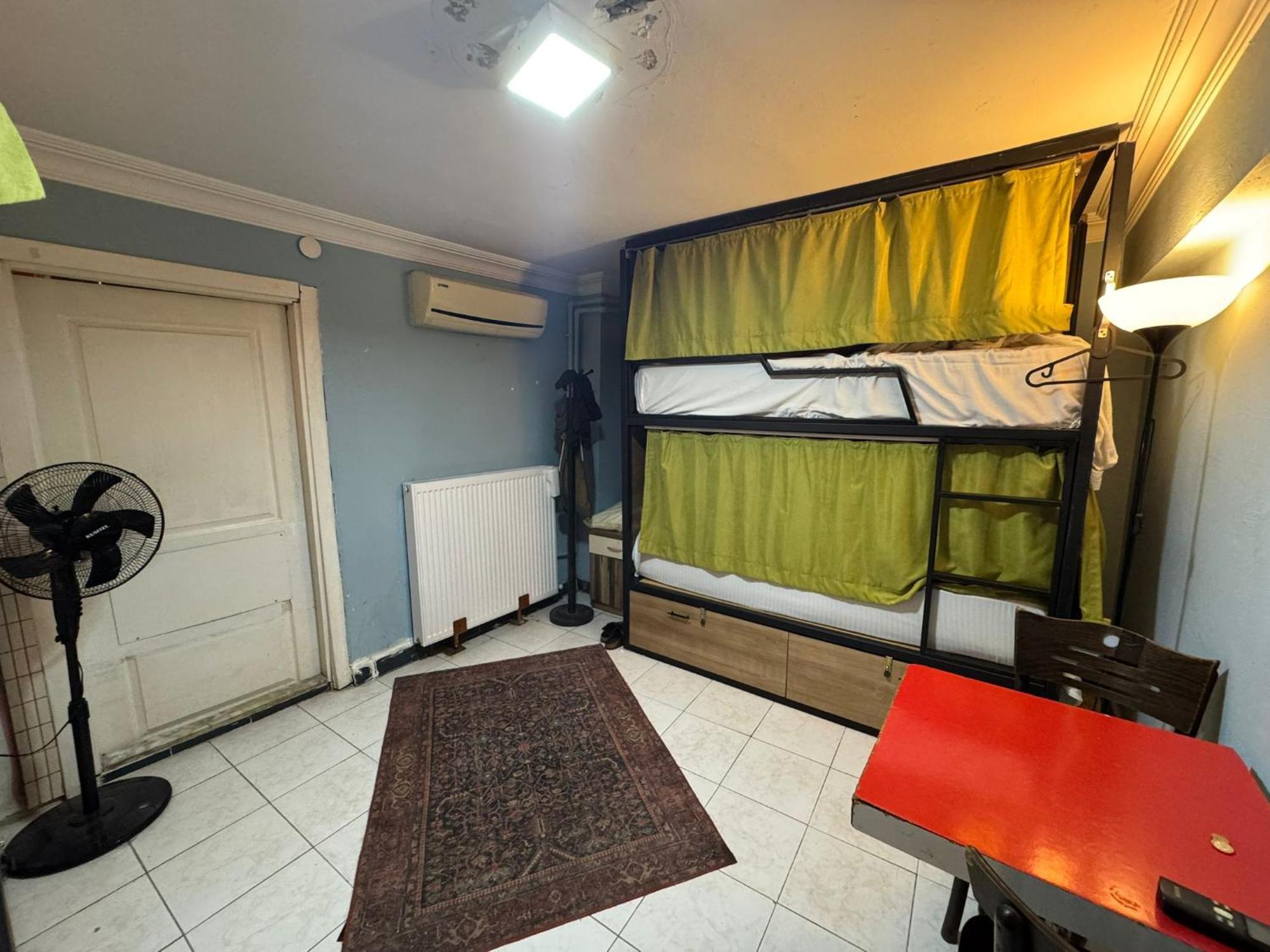 Yolo Hostel - Istanbul — Fotoğraflar 1